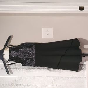 black homecoming dress